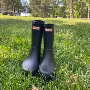 Children's Size 12-  Hunter Classic Black Boots